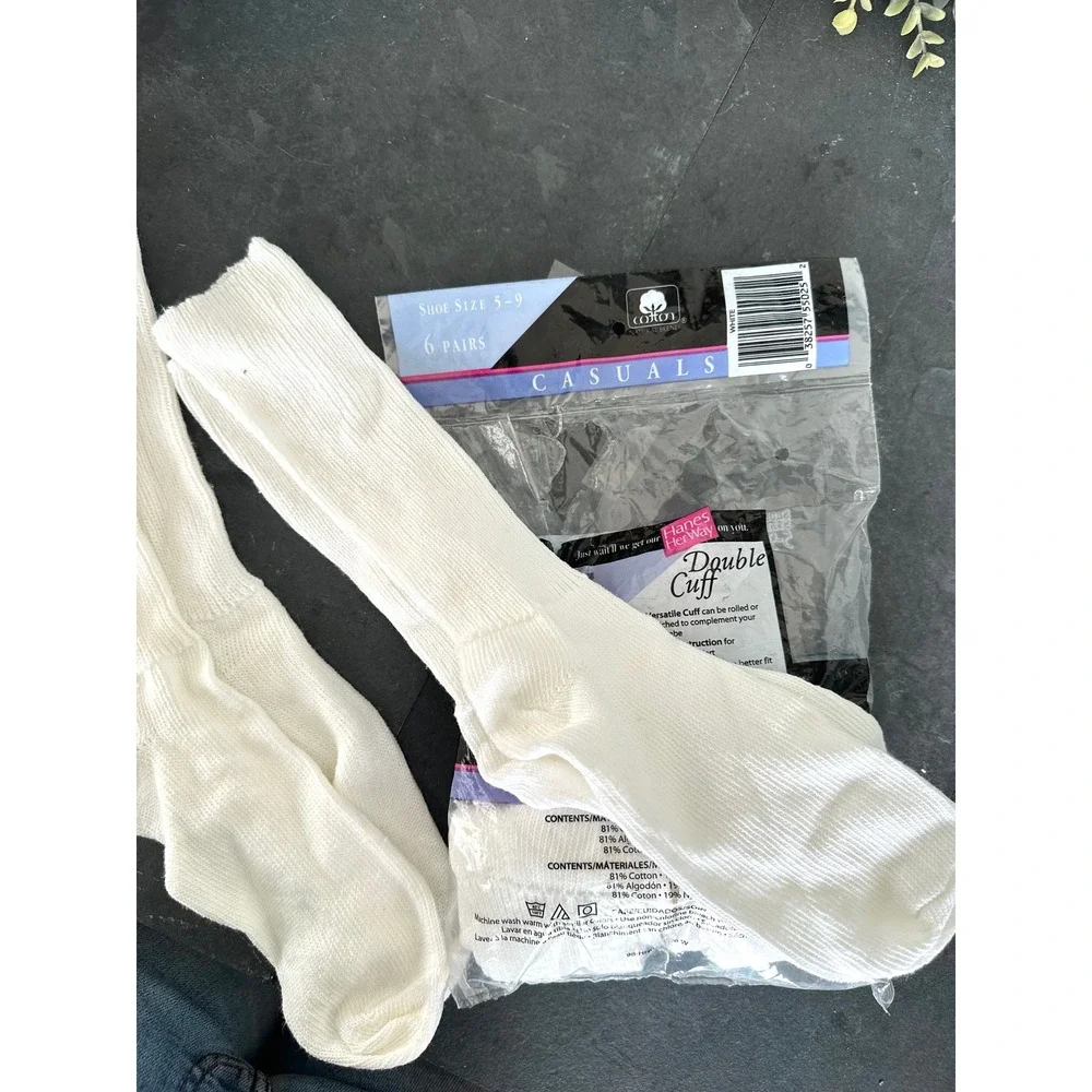 Vintage 4 pair Hanes Her Way Double Cuff Socks Casuals 5-9 white 99-hhw-521